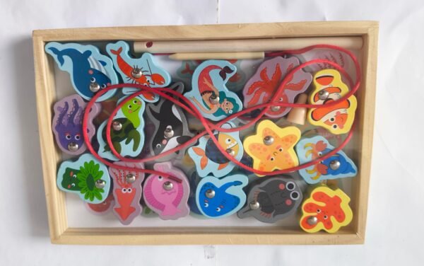 MAGNETIC AND LACING BOARD - Image 3