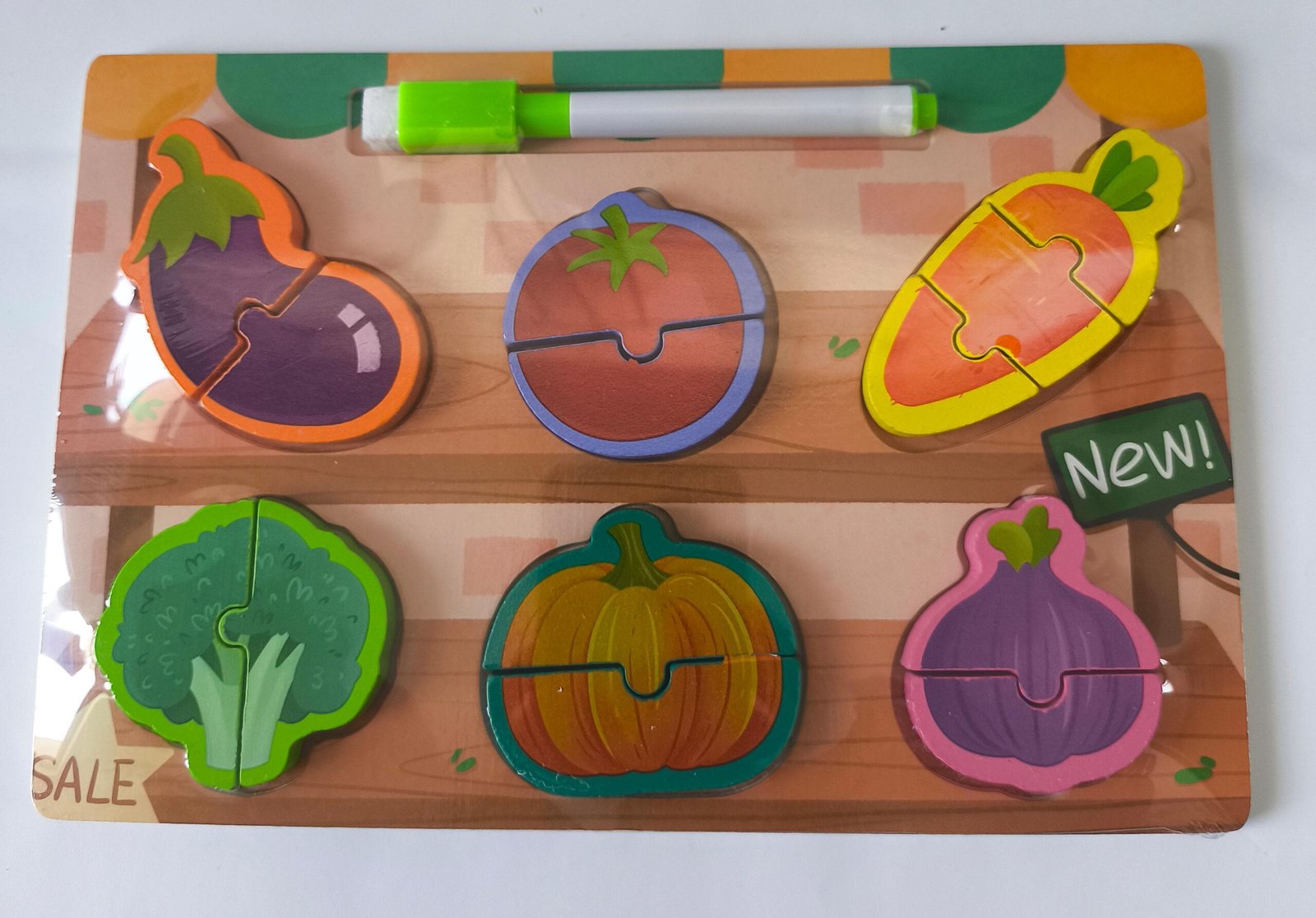 PUZZLE PEGBOARD WITH MARKER - Image 5